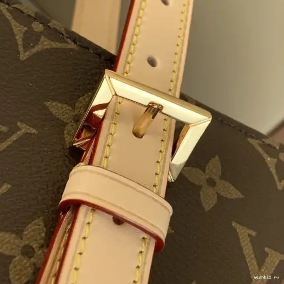 WIS Mezzo LOUIS VUITTON 0327